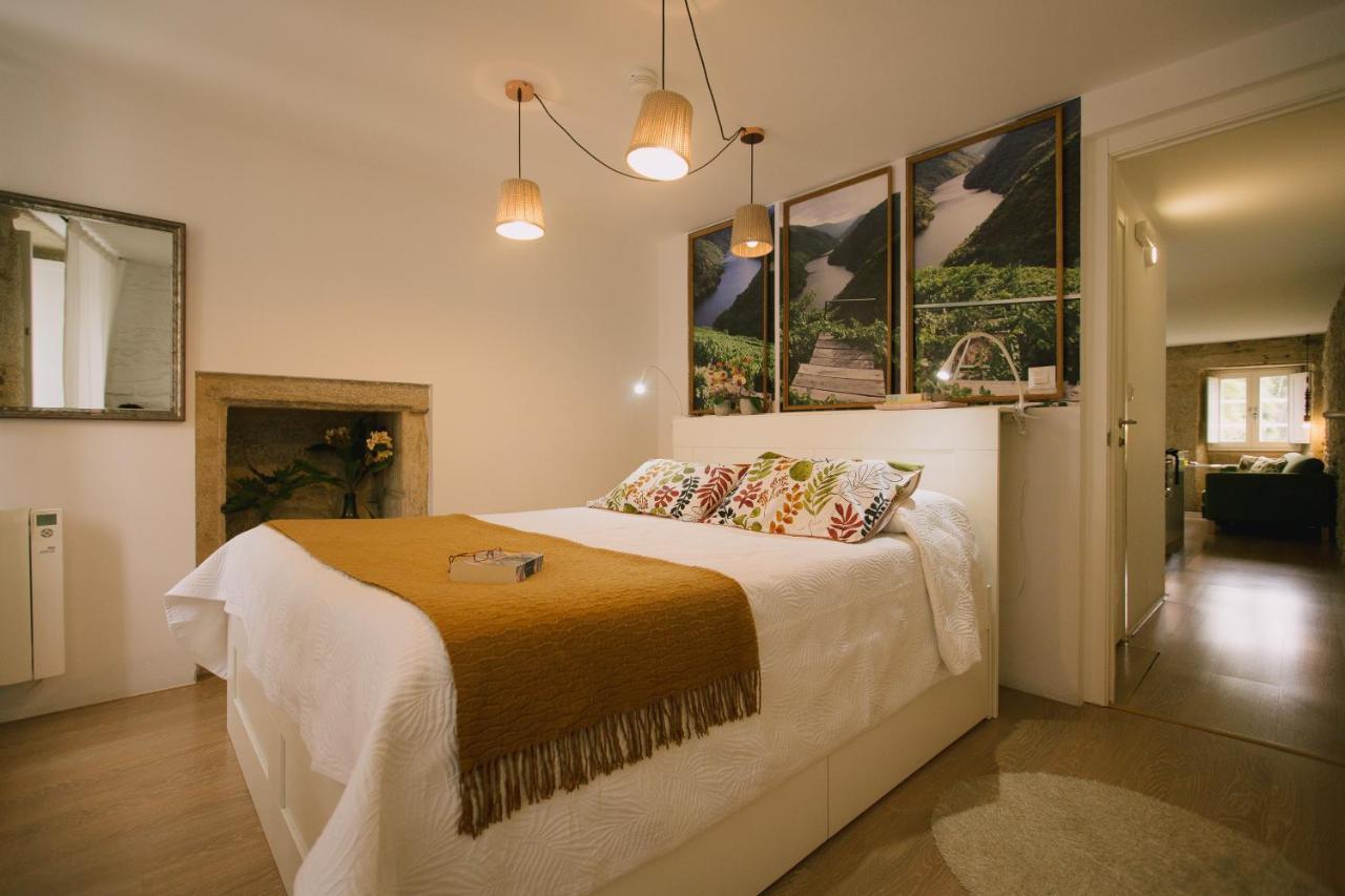 Roompedra Apartamentos Turisticos 圣地亚哥－德孔波斯特拉 外观 照片