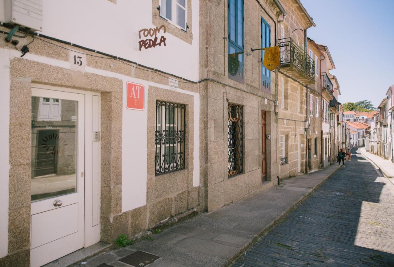 Roompedra Apartamentos Turisticos 圣地亚哥－德孔波斯特拉 外观 照片