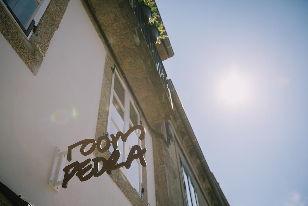 Roompedra Apartamentos Turisticos 圣地亚哥－德孔波斯特拉 外观 照片